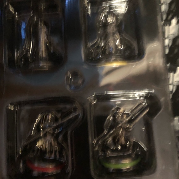 1999 Monopoly Star Wars Episode 1 Board Game-  636 $50 or $45 w/offer - Picture 8 of 11